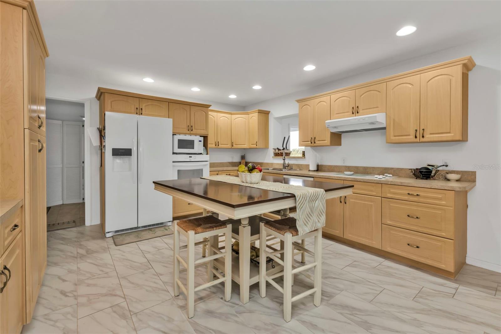 226 SPRING LAKE BLVD NW, PORT CHARLOTTE, FL, 33952