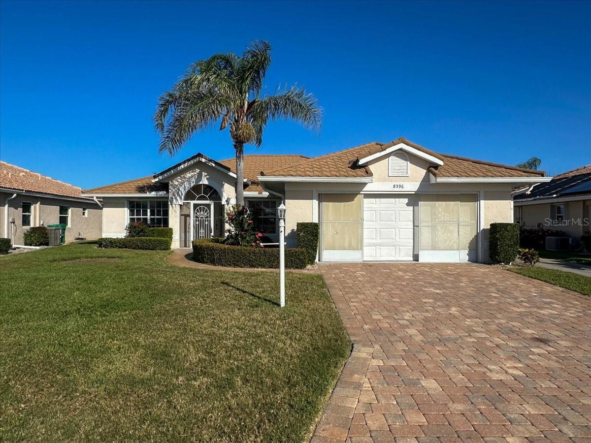 8596 LAKESIDE DR, ENGLEWOOD, FL, 34224