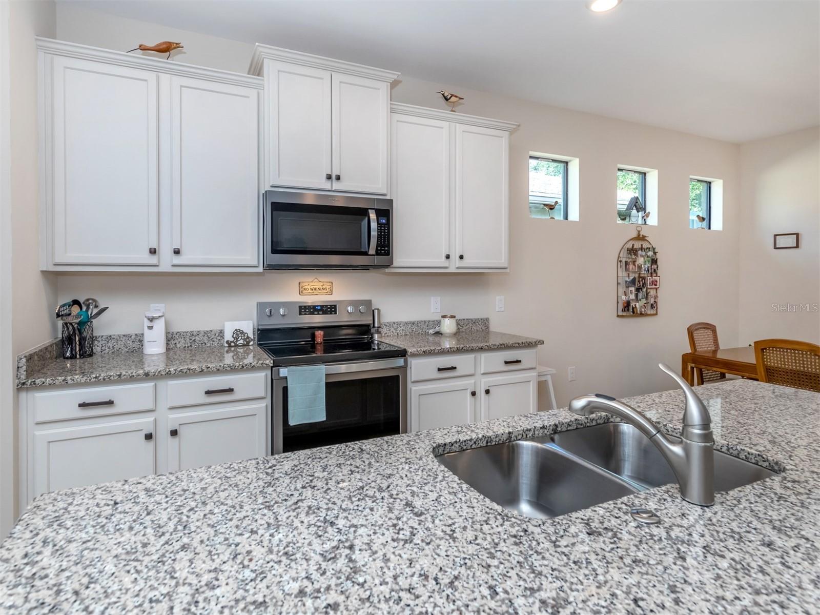 11945 LOVEGRASS ST, VENICE, FL, 34293
