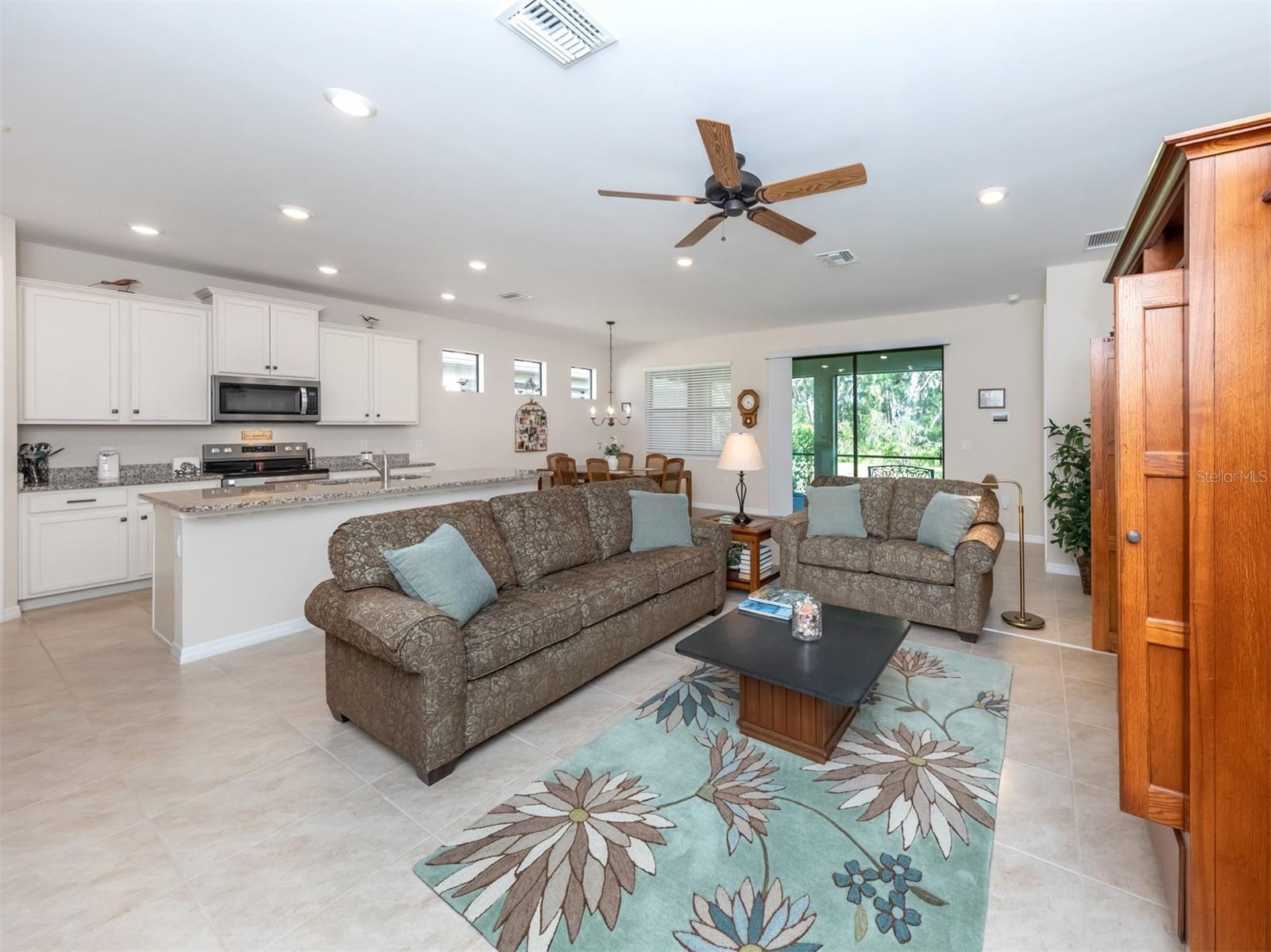 11945 LOVEGRASS ST, VENICE, FL, 34293