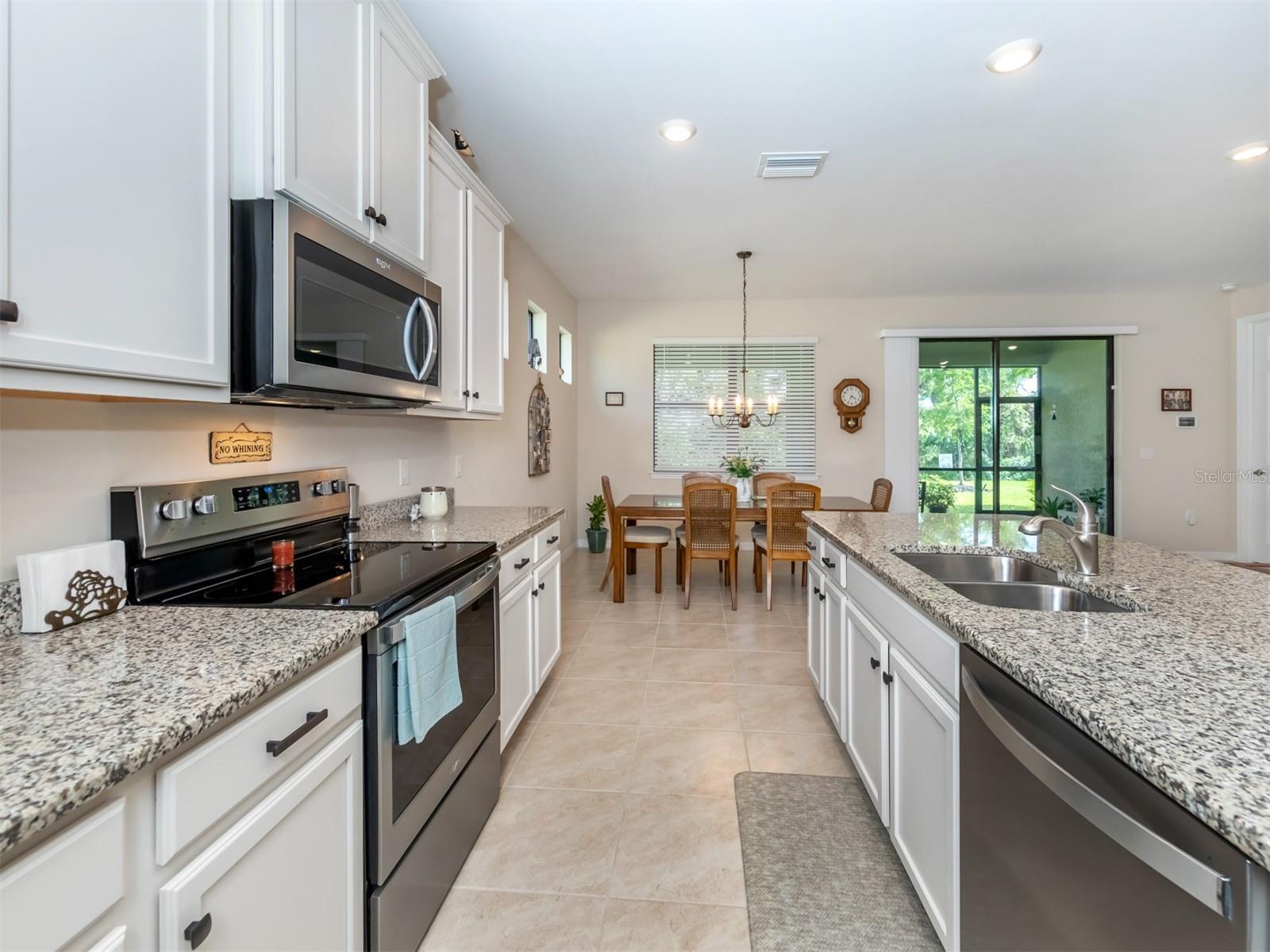 11945 LOVEGRASS ST, VENICE, FL, 34293