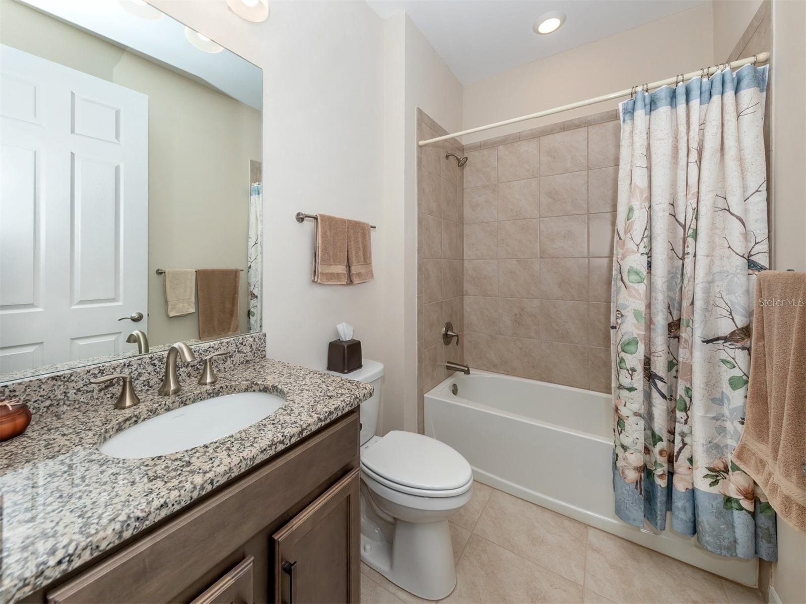 11945 LOVEGRASS ST, VENICE, FL, 34293