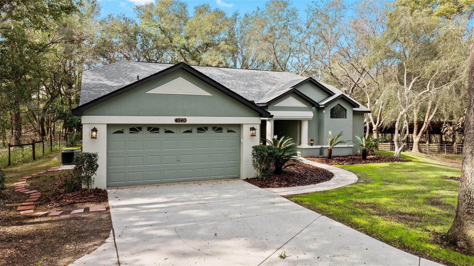 4540 OAKFIELD CIR, DADE CITY, FL, 33523