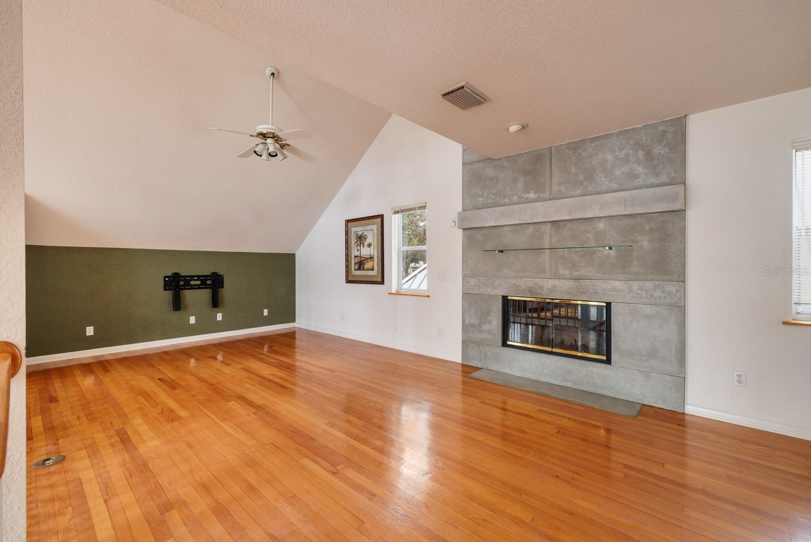 407 BAY VIEW ST, SAFETY HARBOR, FL, 34695