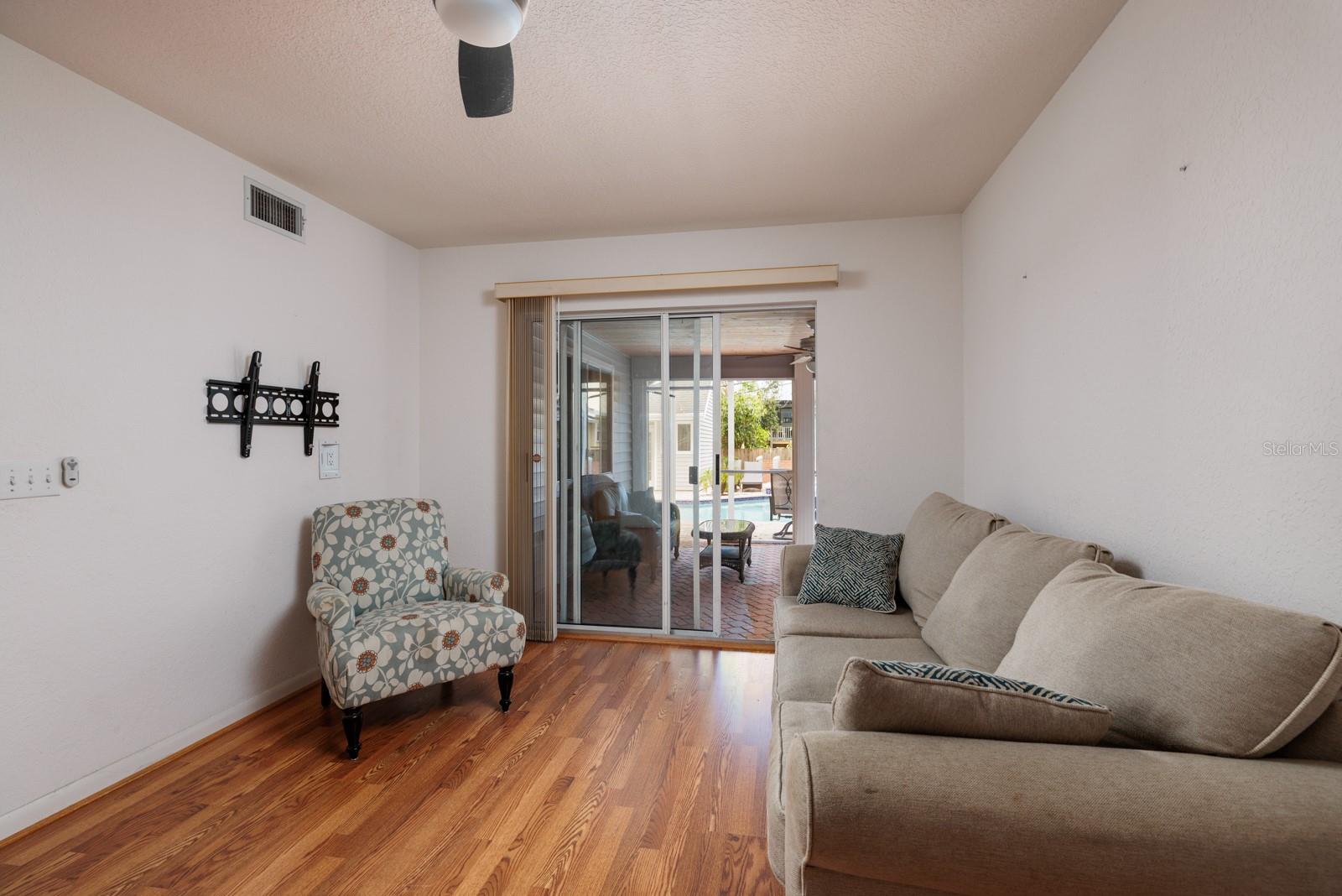 407 BAY VIEW ST, SAFETY HARBOR, FL, 34695