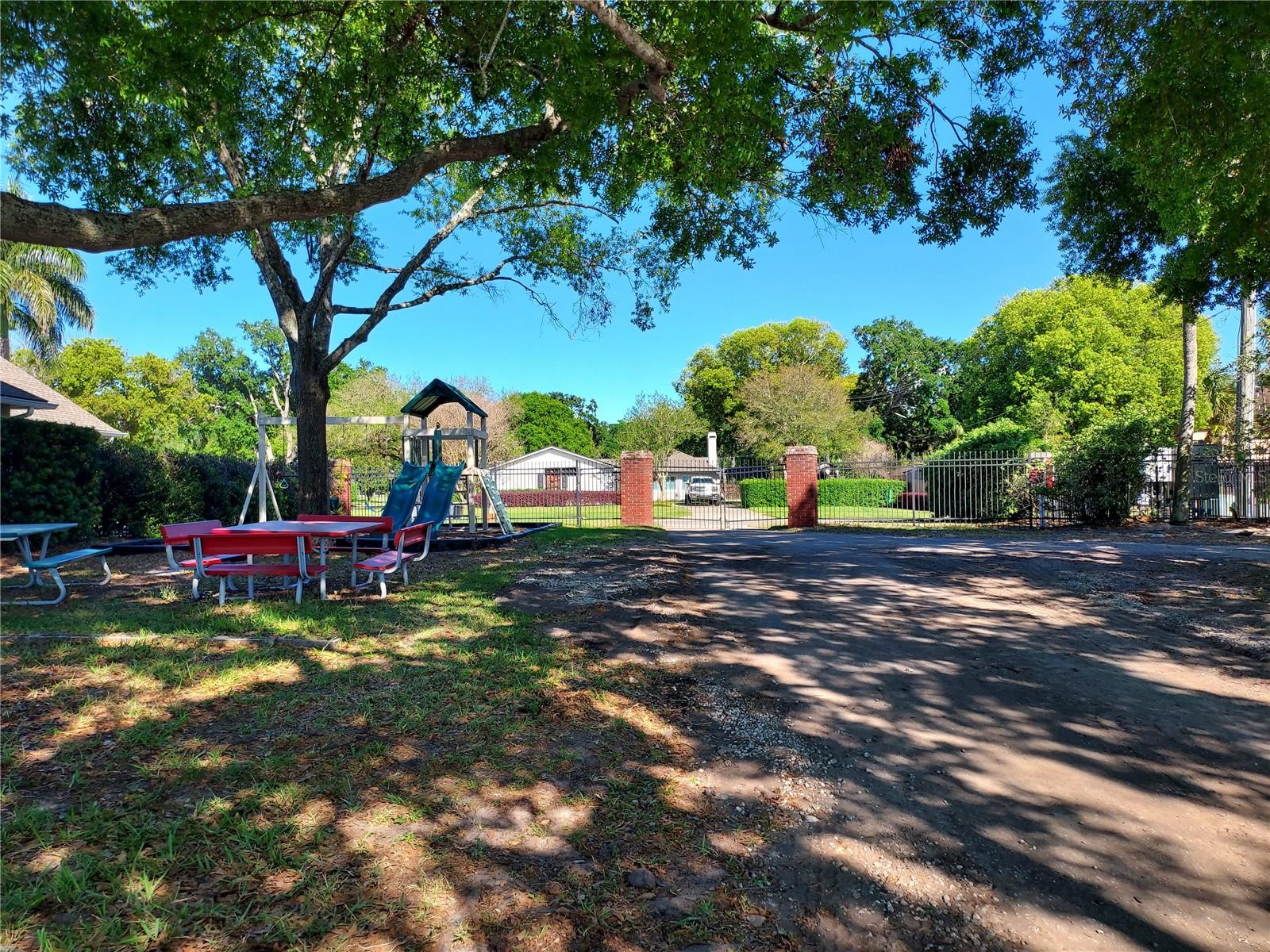 4131 YORKETOWNE RD, ORLANDO, FL, 32812