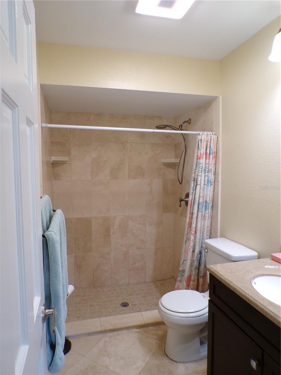 4131 YORKETOWNE RD, ORLANDO, FL, 32812