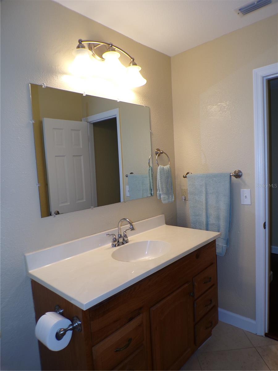 4131 YORKETOWNE RD, ORLANDO, FL, 32812