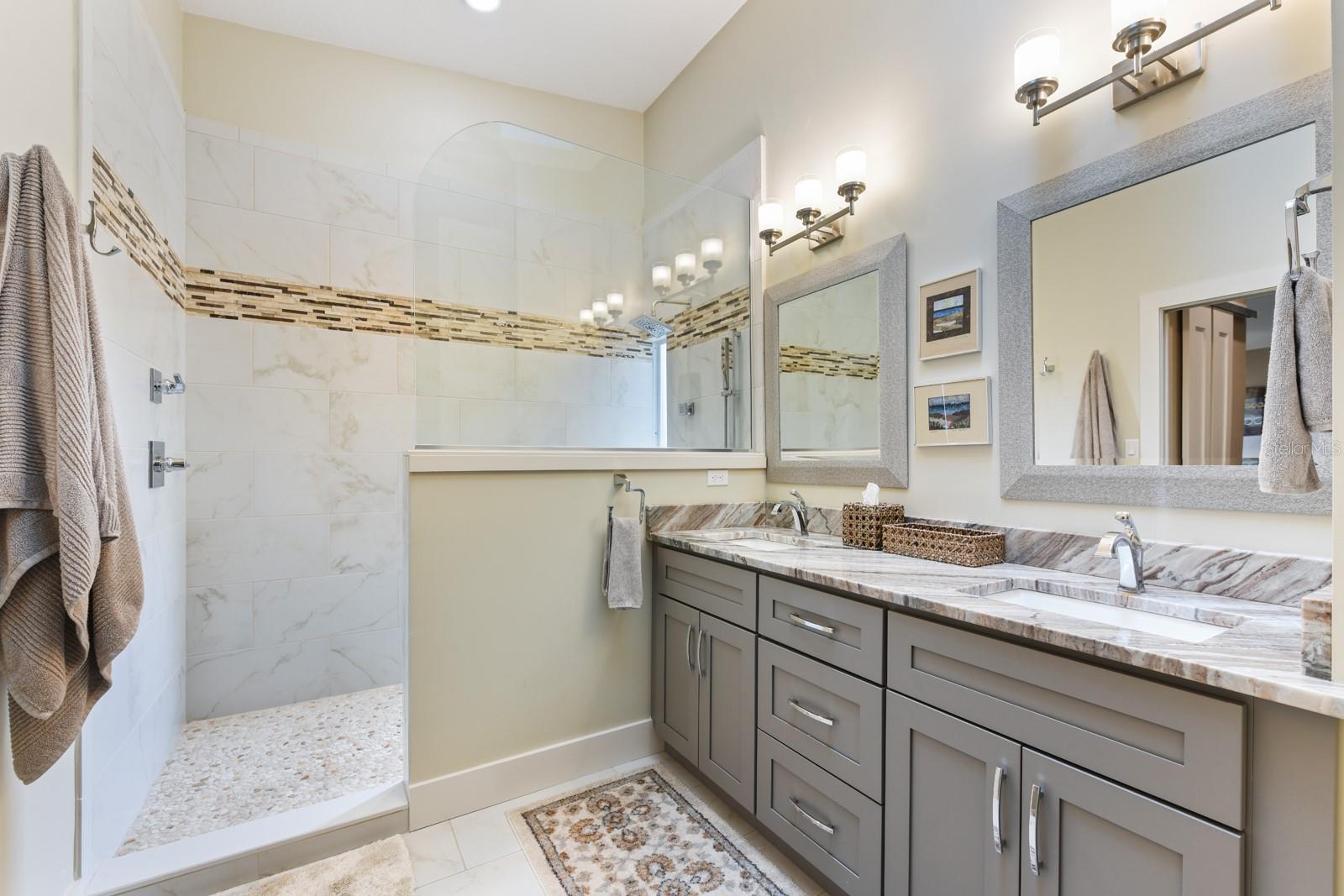 2040 MATECUMBE KEY RD, PUNTA GORDA, FL, 33955
