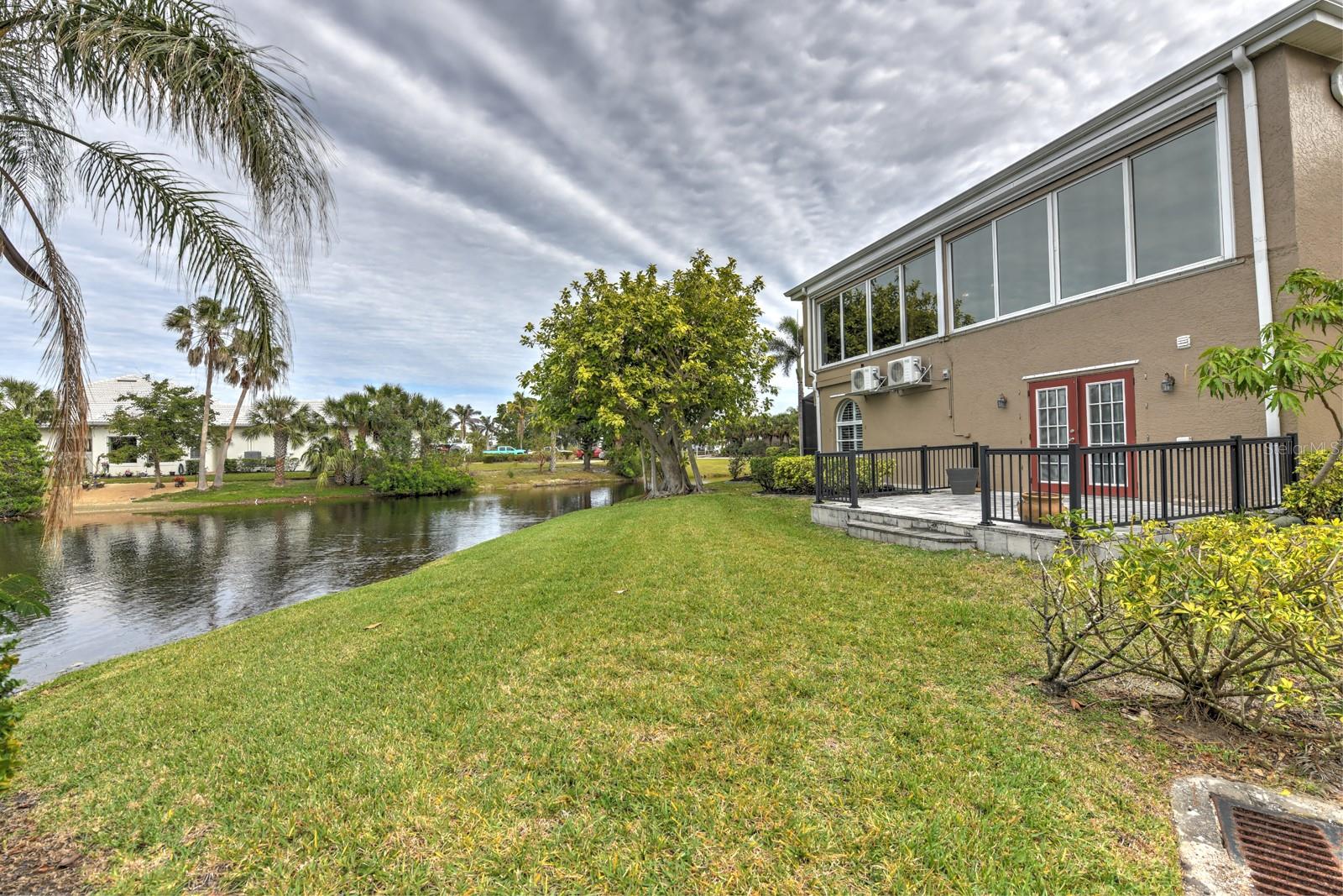 2040 MATECUMBE KEY RD, PUNTA GORDA, FL, 33955