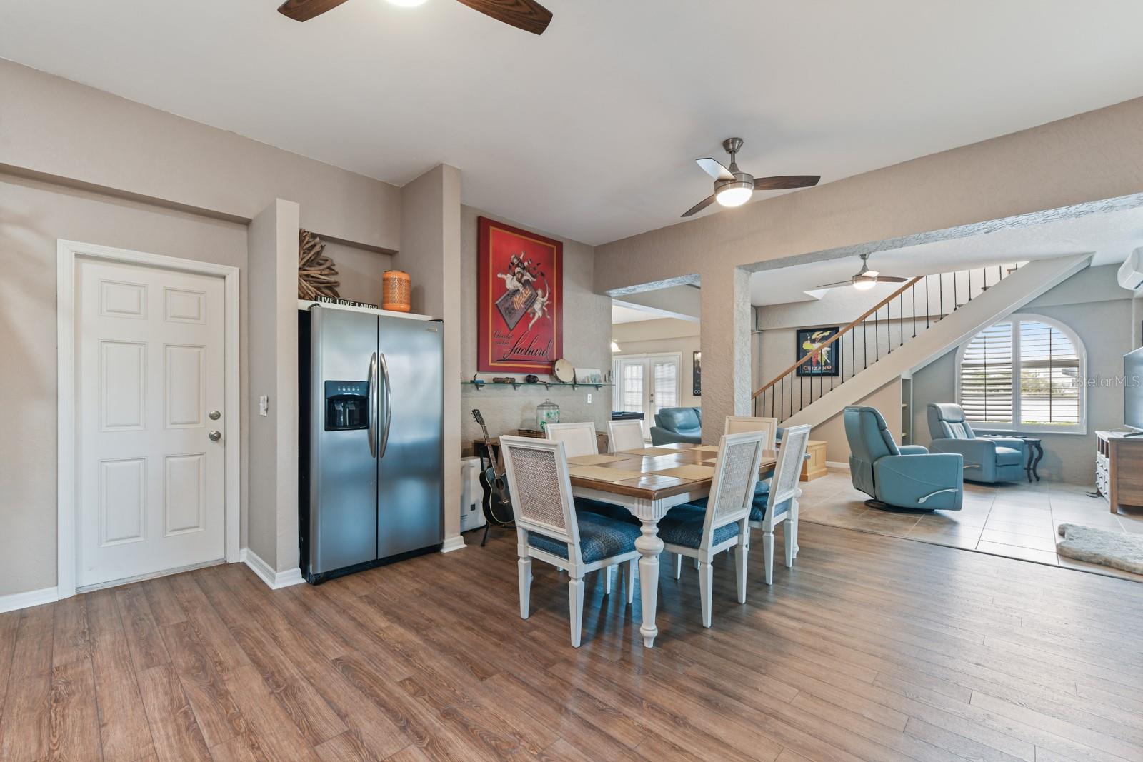 2040 MATECUMBE KEY RD, PUNTA GORDA, FL, 33955