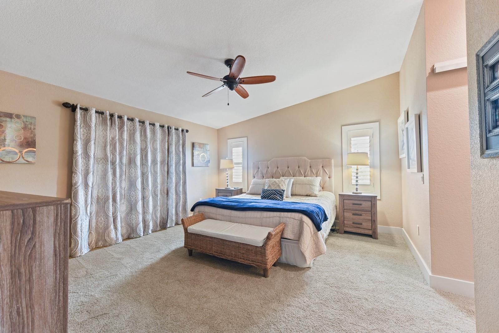 2040 MATECUMBE KEY RD, PUNTA GORDA, FL, 33955
