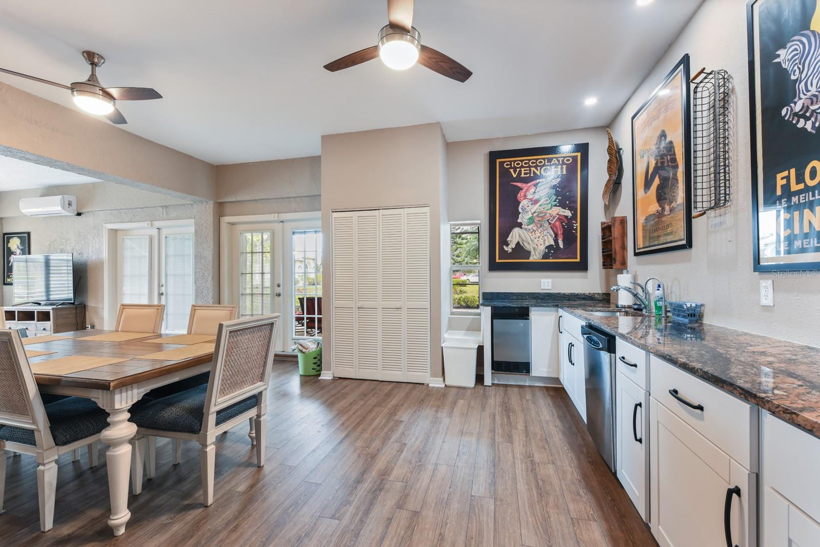 2040 MATECUMBE KEY RD, PUNTA GORDA, FL, 33955