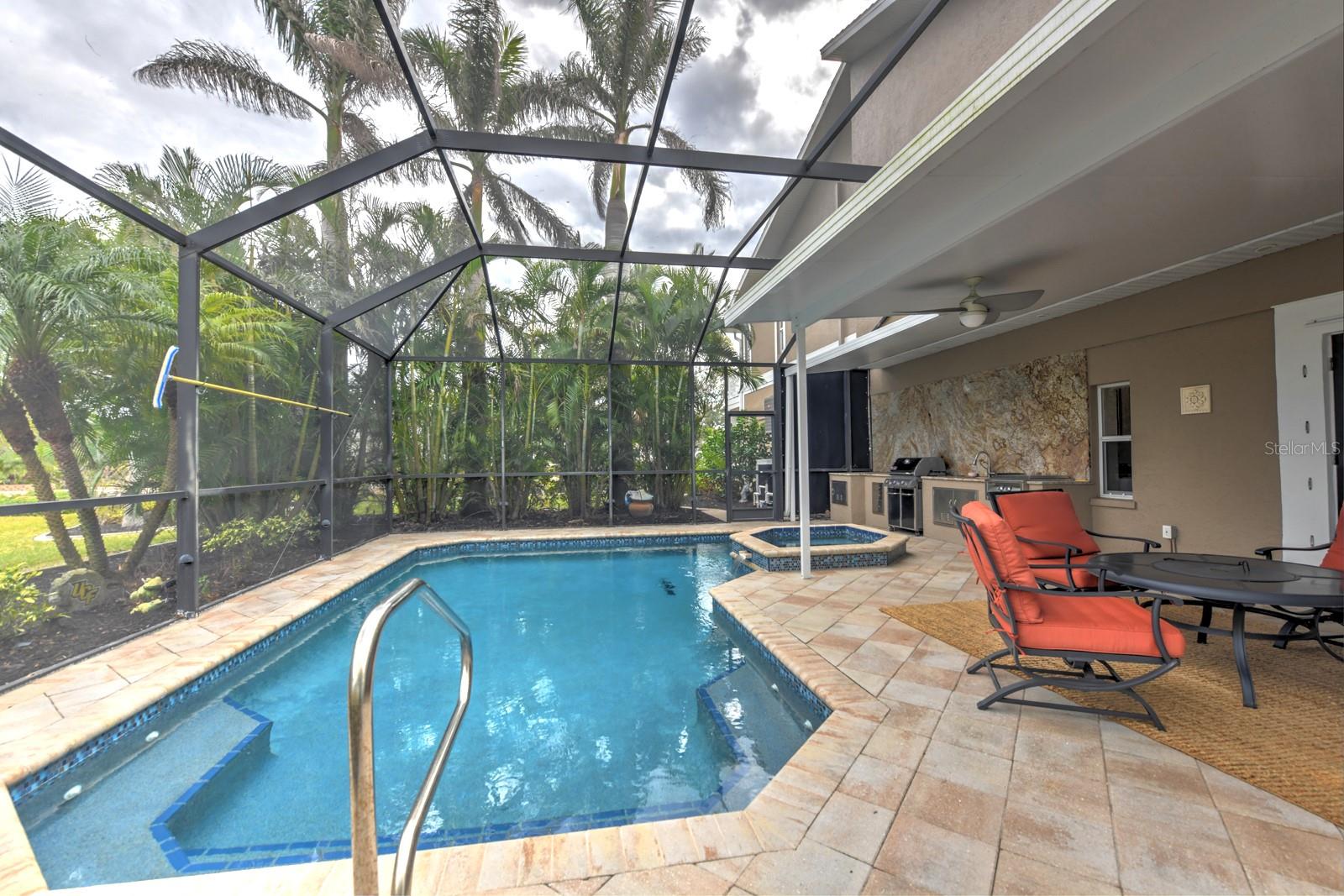 2040 MATECUMBE KEY RD, PUNTA GORDA, FL, 33955
