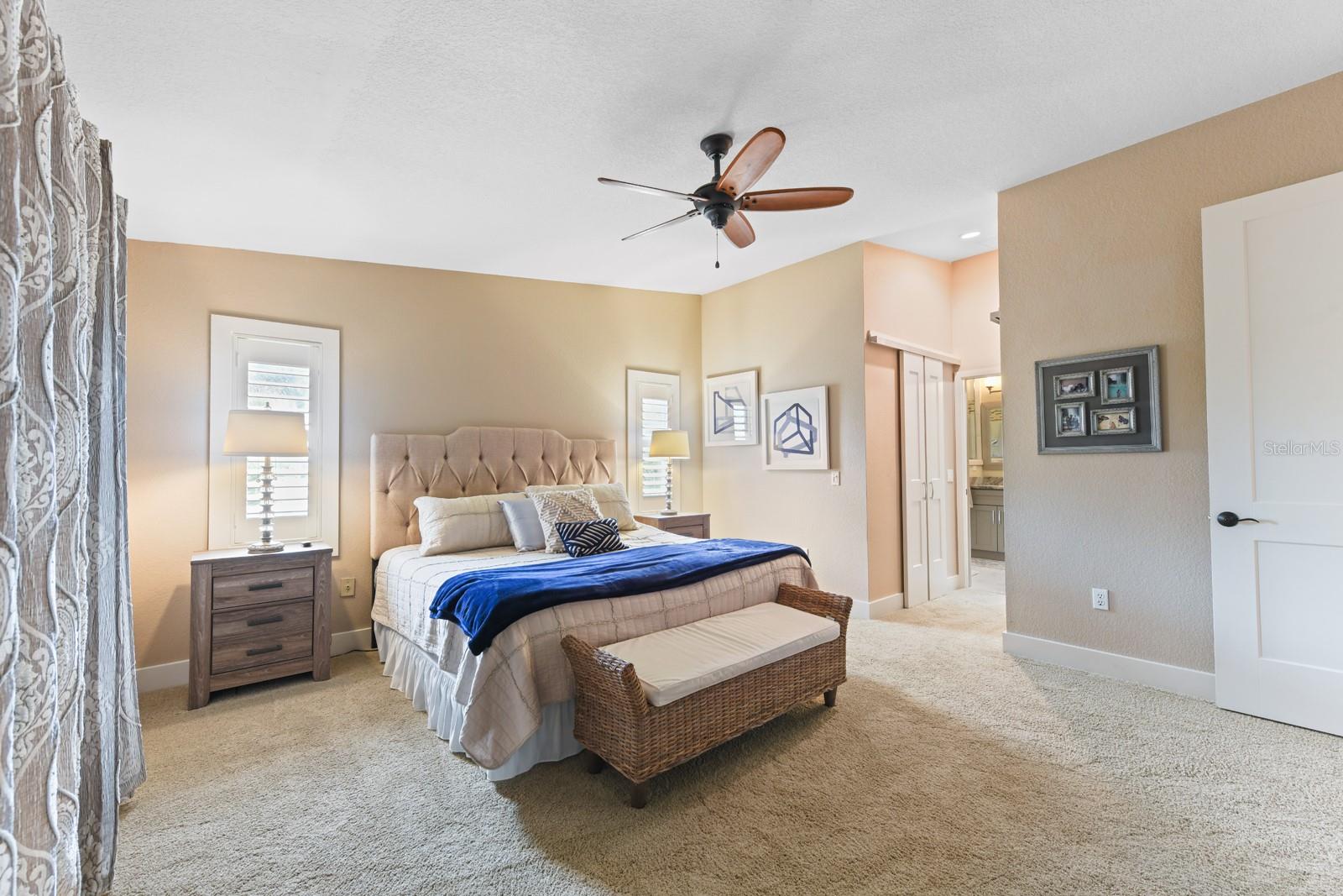 2040 MATECUMBE KEY RD, PUNTA GORDA, FL, 33955