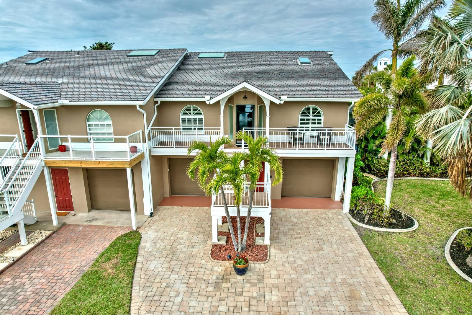 2040 MATECUMBE KEY RD, PUNTA GORDA, FL, 33955