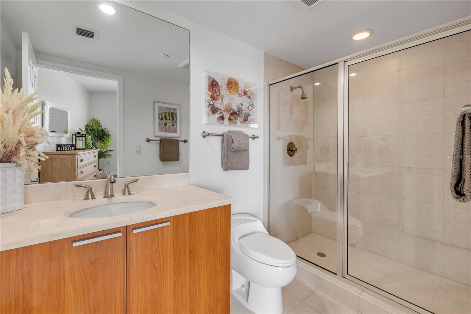 231 RIVERSIDE DR #1001, HOLLY HILL, FL, 32117