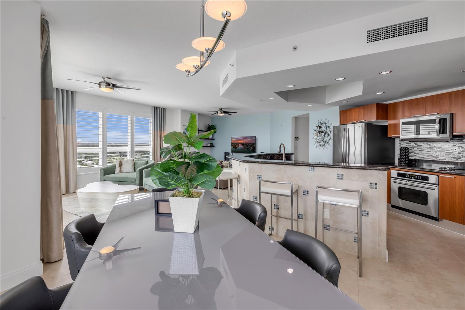 231 RIVERSIDE DR #1001, HOLLY HILL, FL, 32117