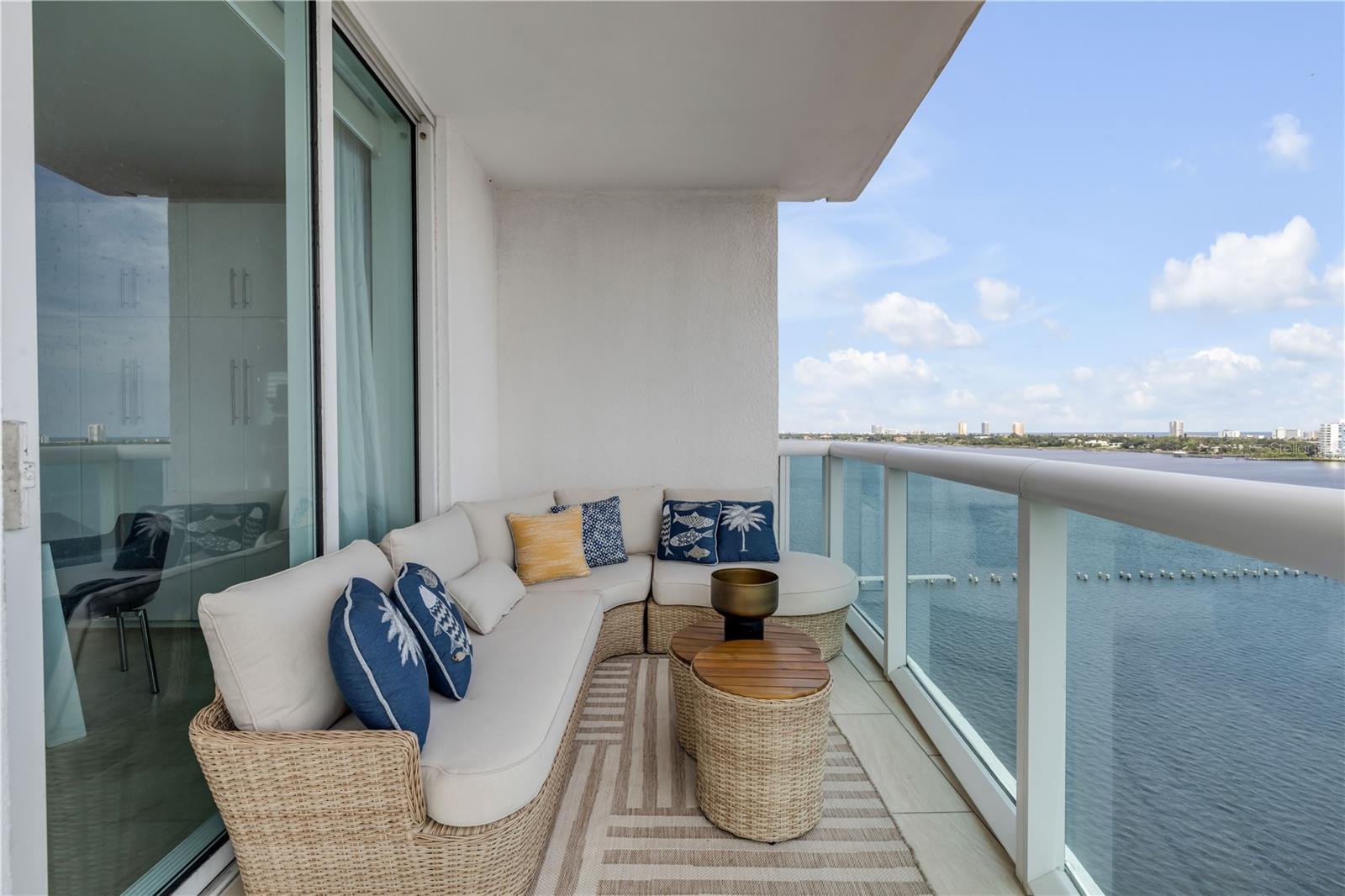 231 RIVERSIDE DR #1001, HOLLY HILL, FL, 32117