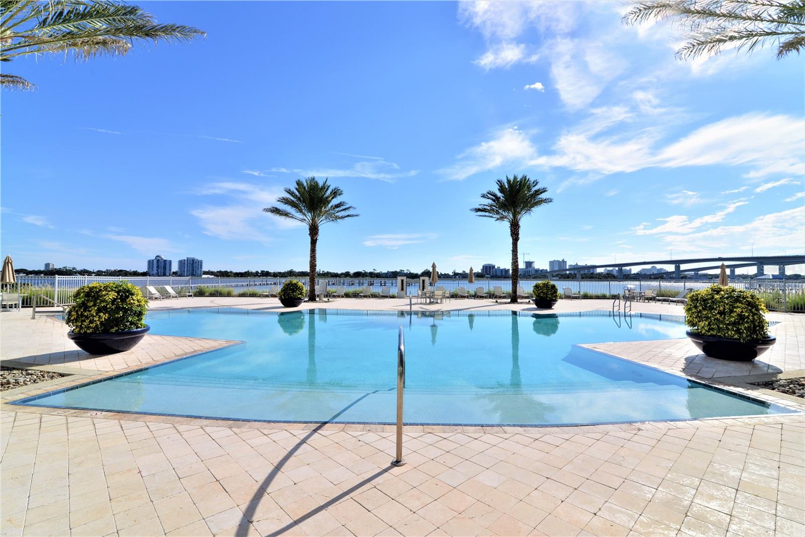 231 RIVERSIDE DR #1001, HOLLY HILL, FL, 32117