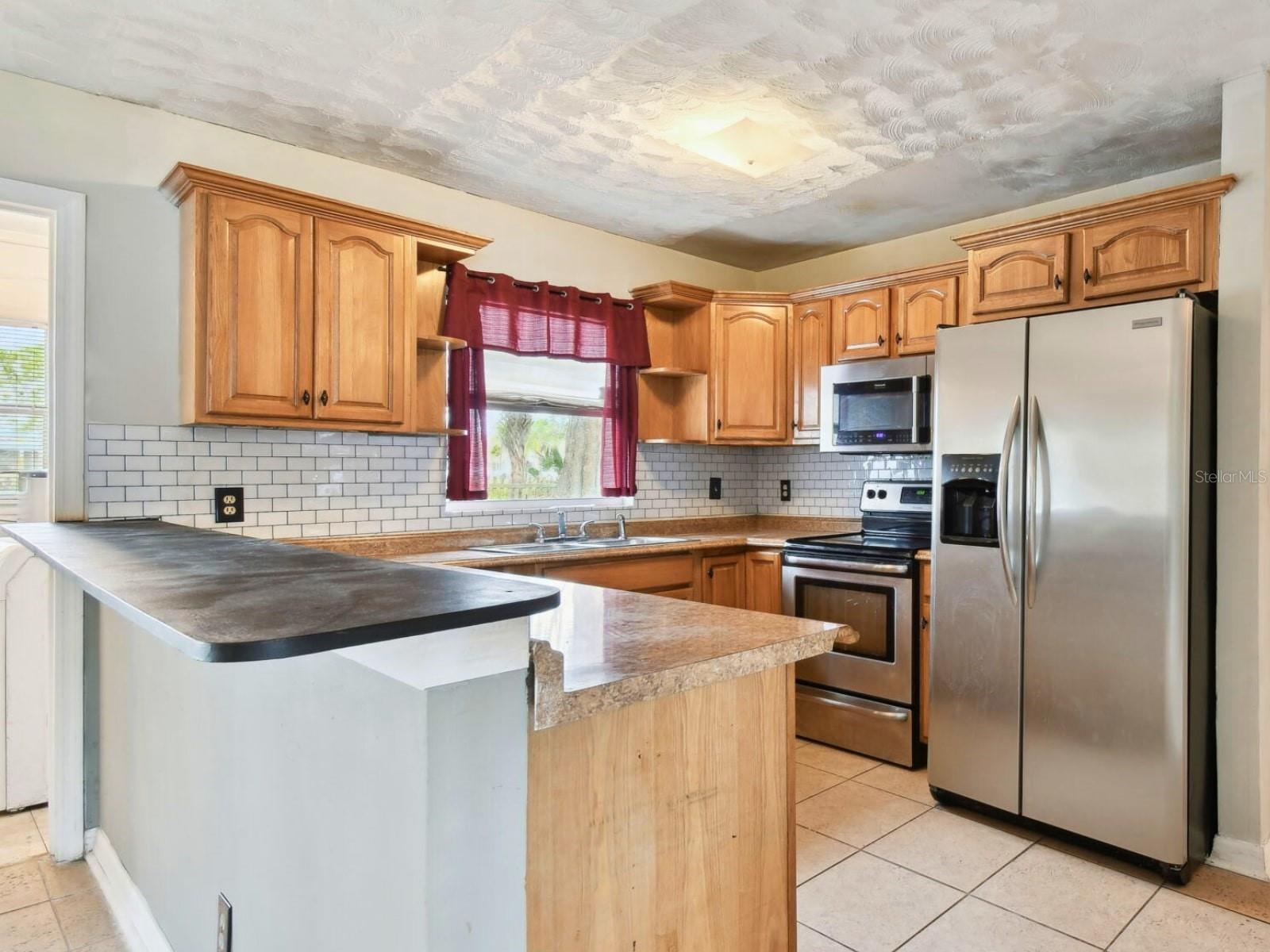4920 STEEL DUST LN, LUTZ, FL, 33559