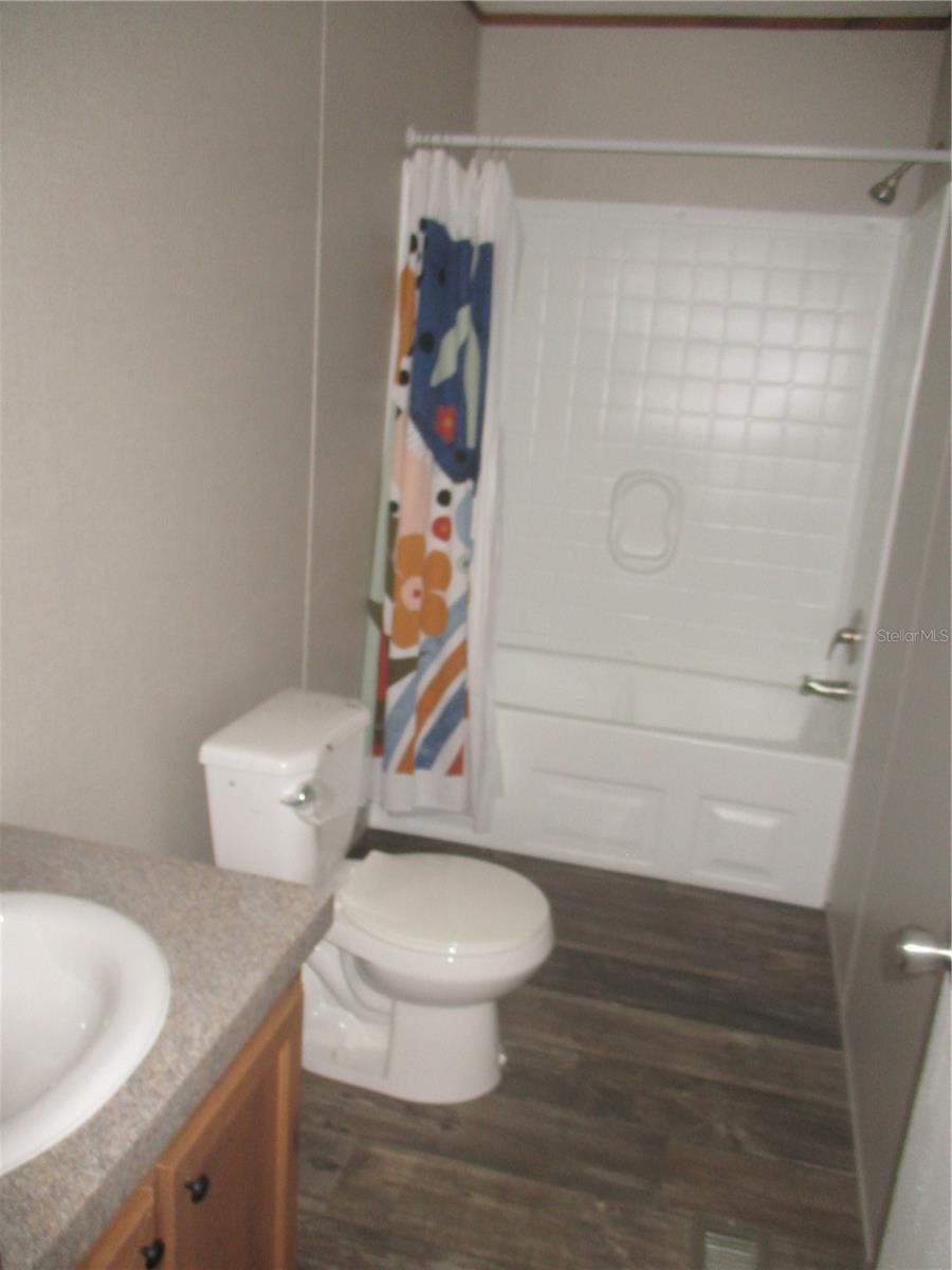 8426 SWEDEN BLVD, PUNTA GORDA, FL, 33982