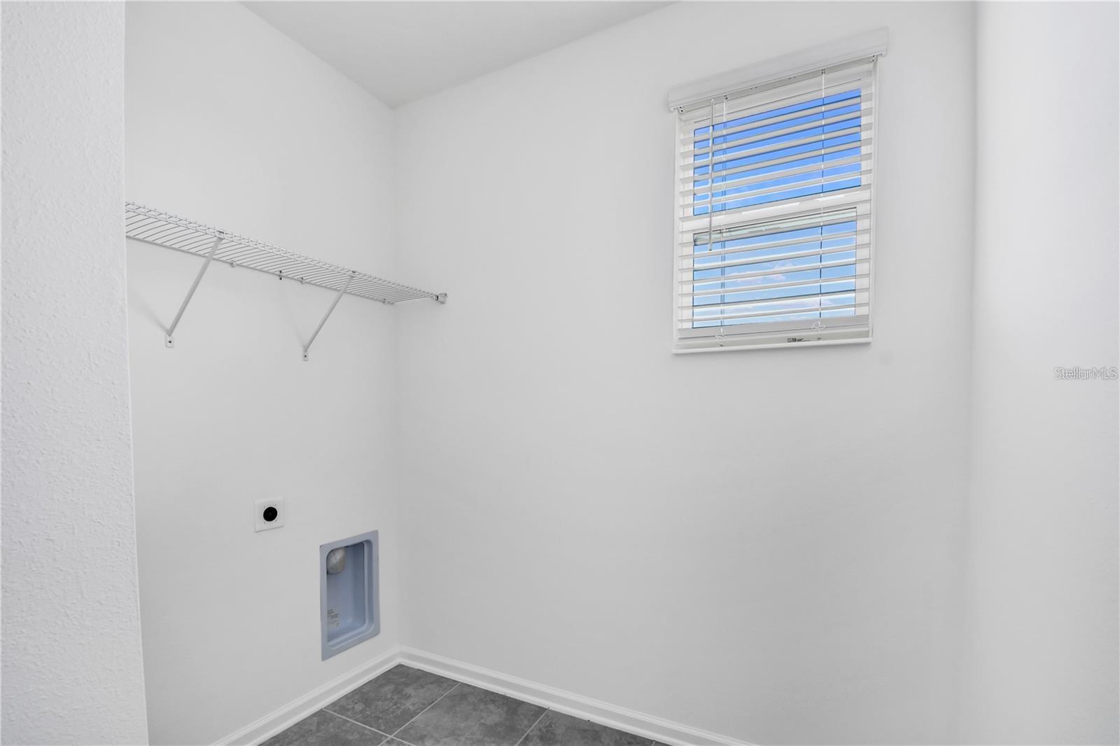 105 BOGEY DR, DAVENPORT, FL, 33896