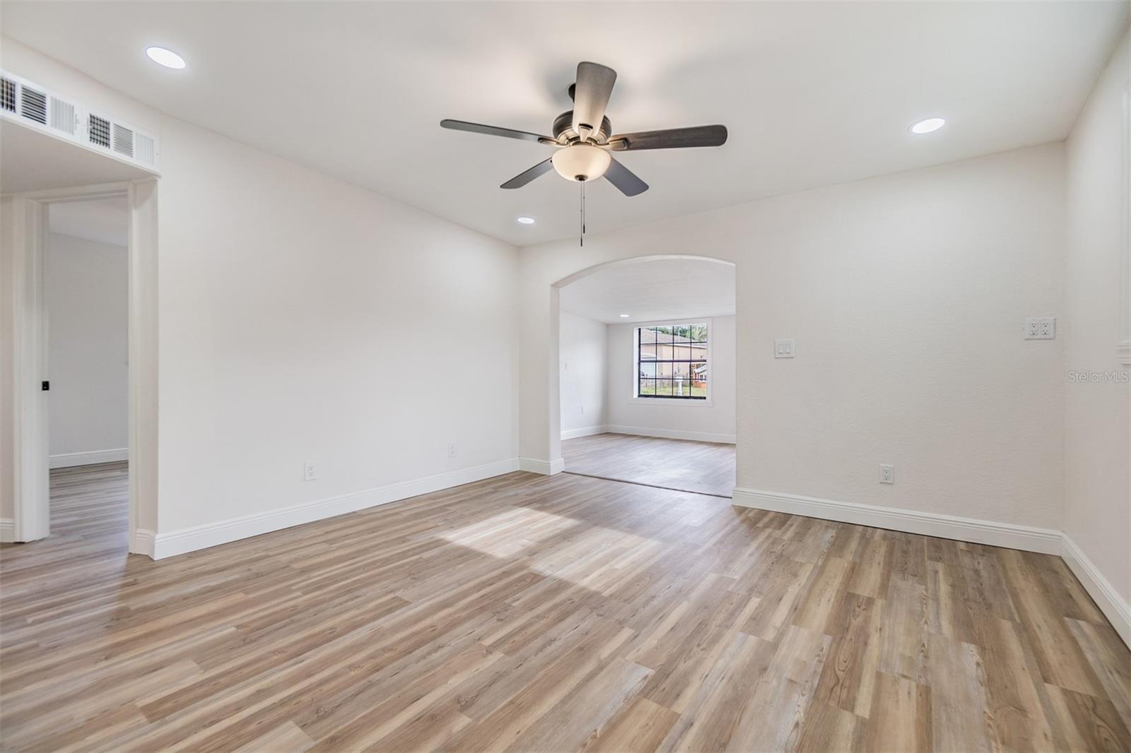 11882 104TH ST, LARGO, FL, 33773