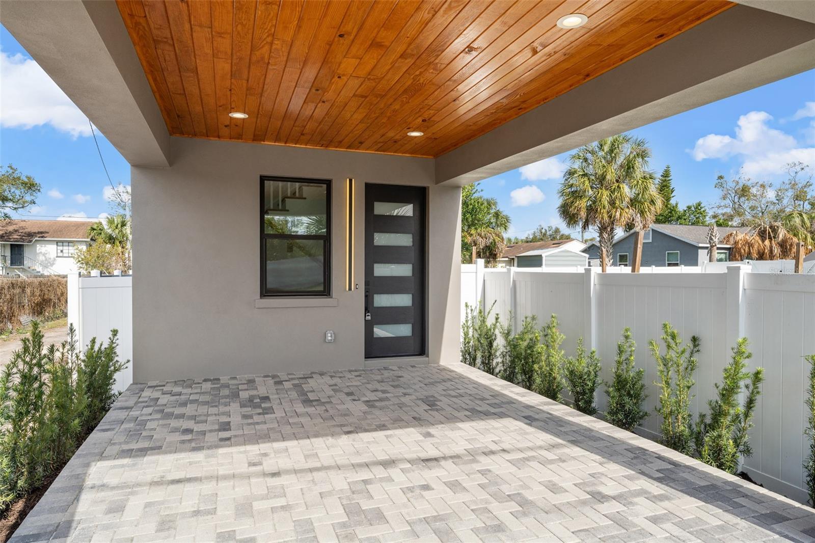108 E CHELSEA ST, TAMPA, FL, 33603