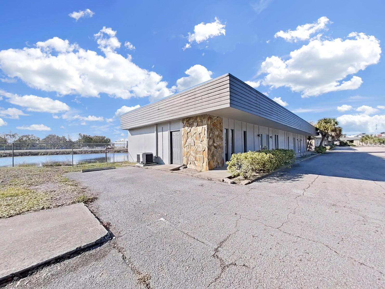 10333 SEMINOLE BLVD #13/14, LARGO, FL, 33778