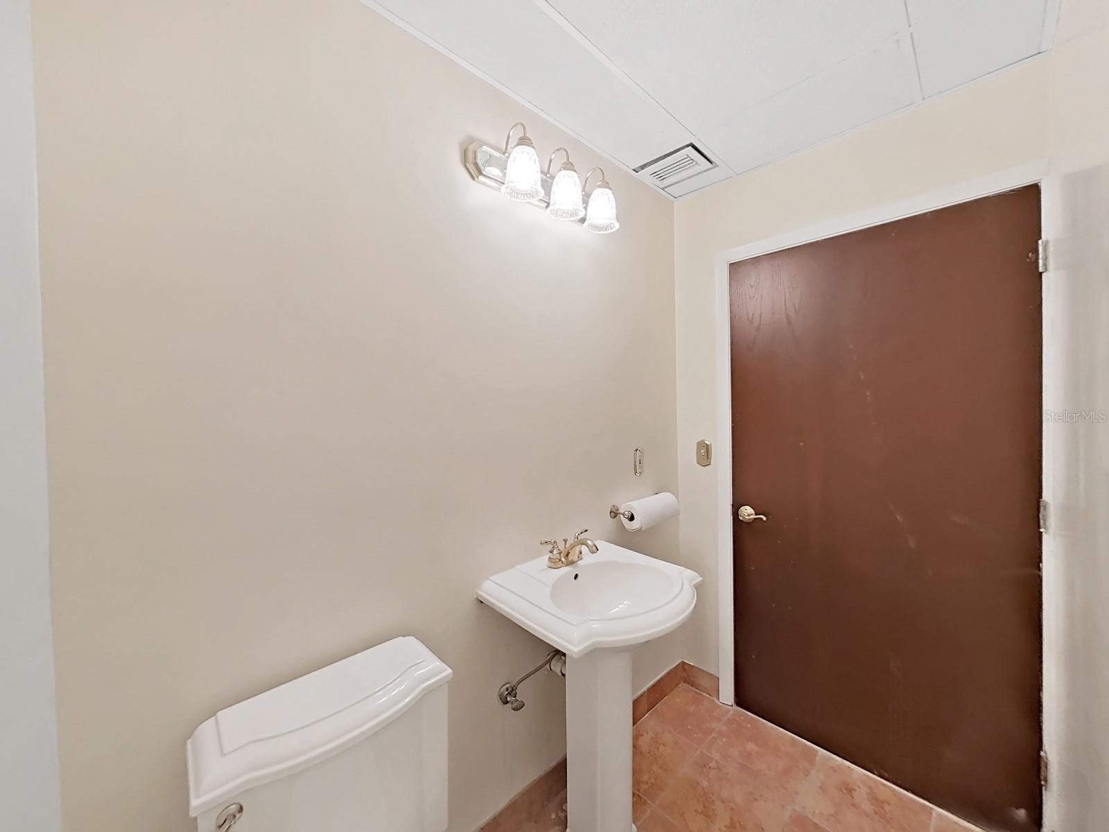 10333 SEMINOLE BLVD #13/14, LARGO, FL, 33778