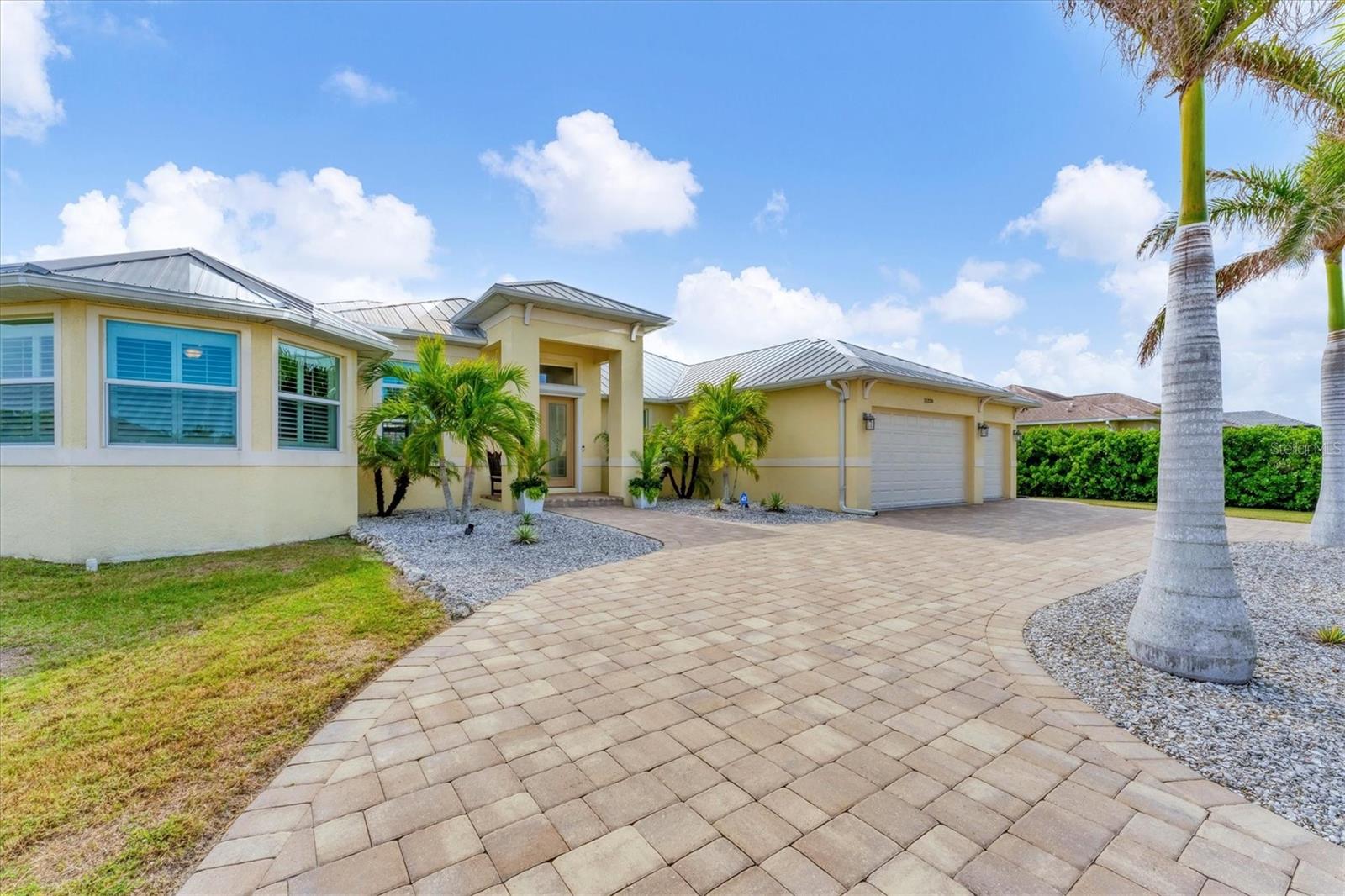 15228 CHINOOK WAY, PORT CHARLOTTE, FL, 33981