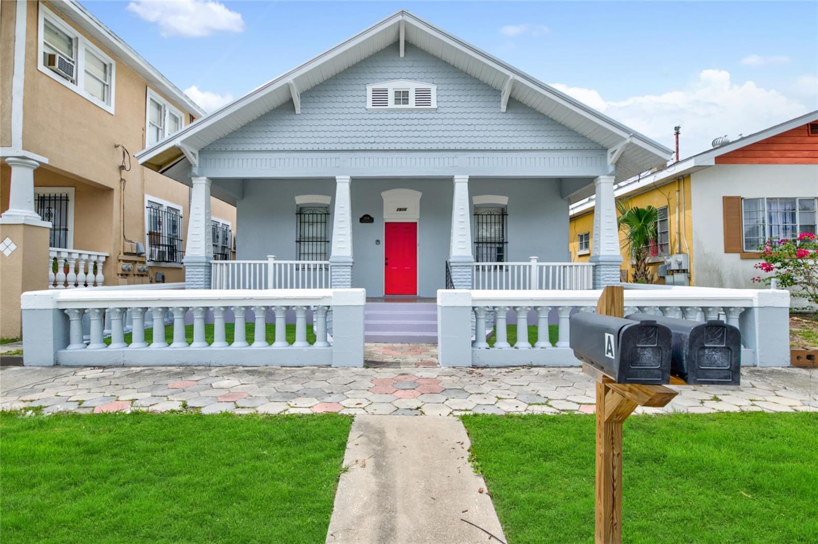 2906 W CHESTNUT ST, TAMPA, FL, 33607