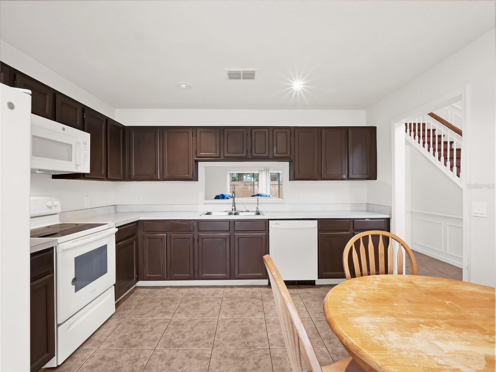 942 BERESFORD WAY, LAKE MARY, FL, 32746