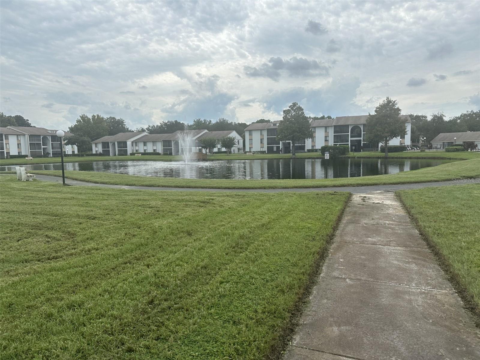8211 SUN SPRING CIR #42, ORLANDO, FL, 32825