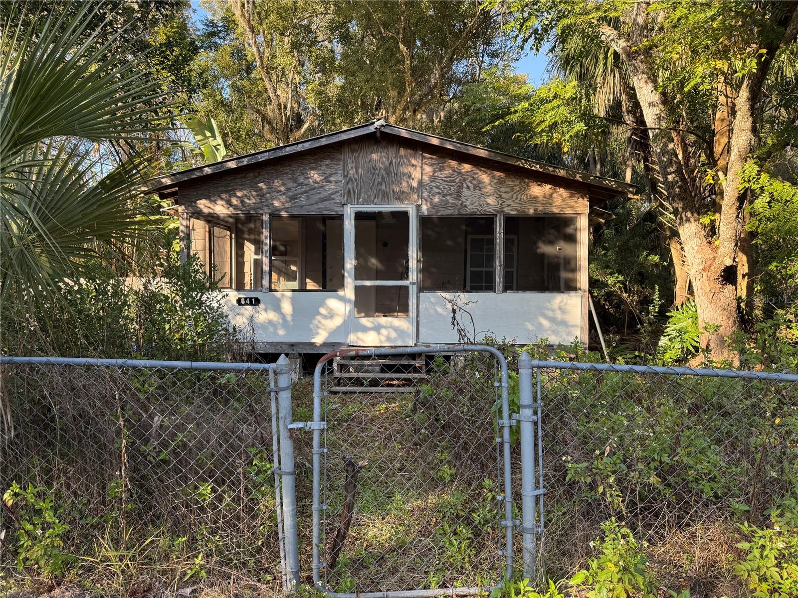 641 W BERESFORD RD, DELAND, FL, 32720