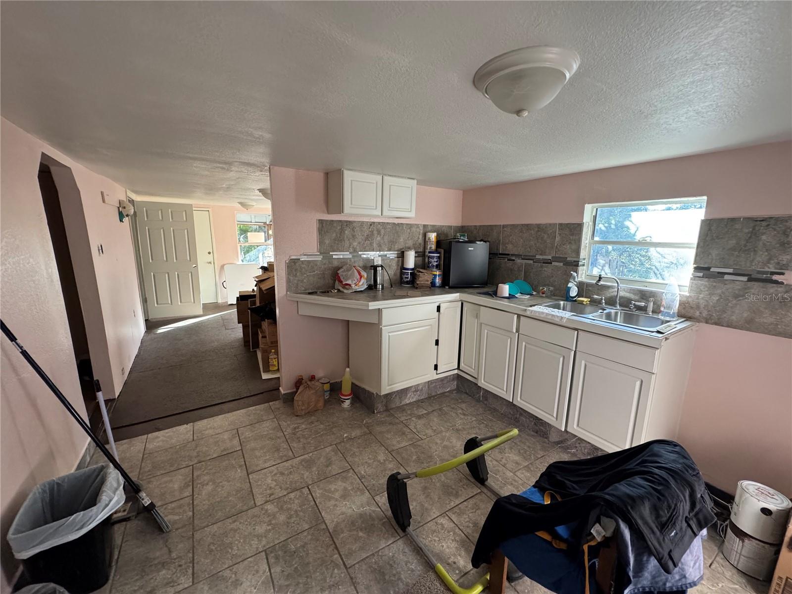 641 W BERESFORD RD, DELAND, FL, 32720