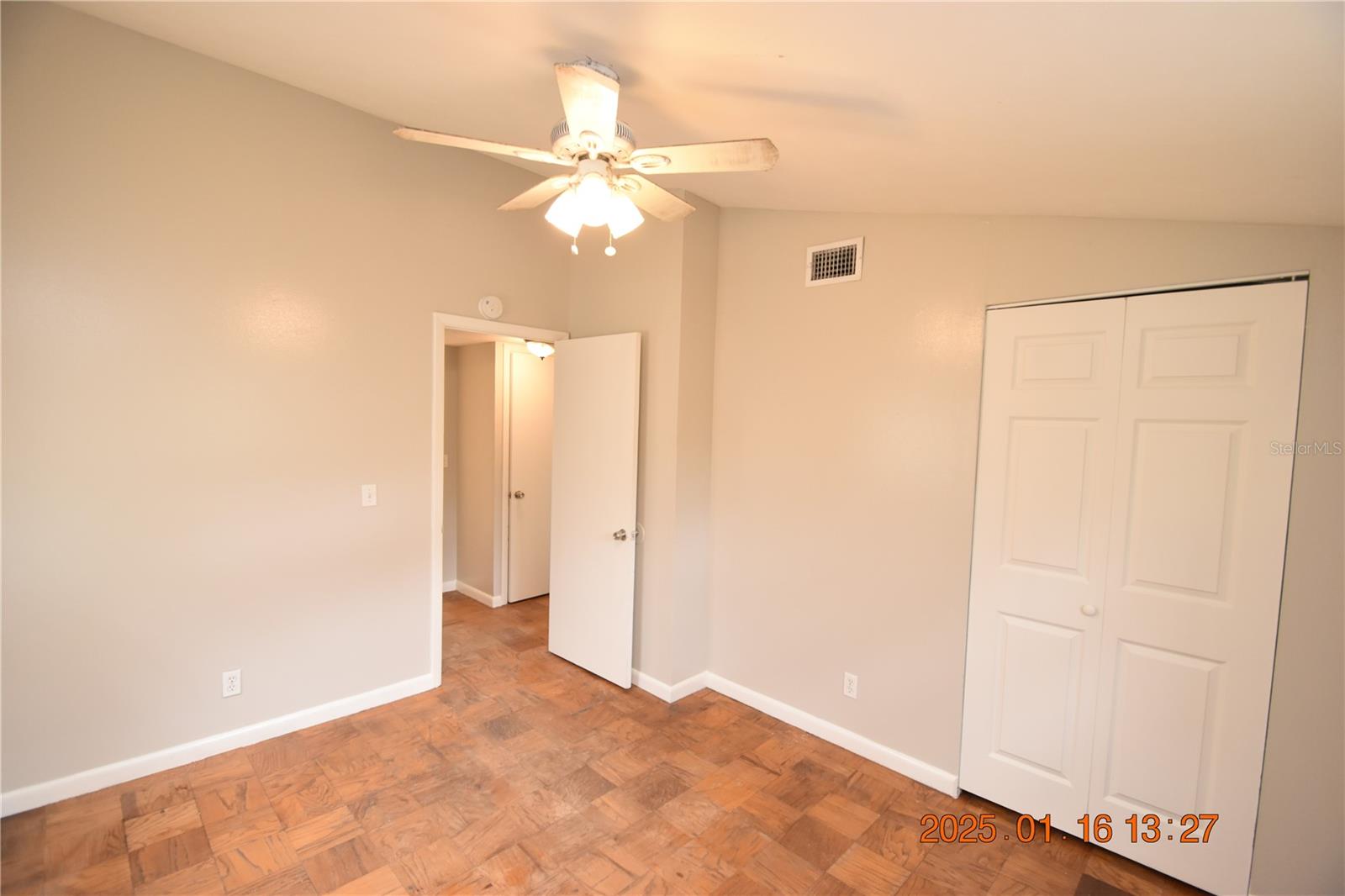 10110 ALAMBRA AVE, TAMPA, FL, 33619