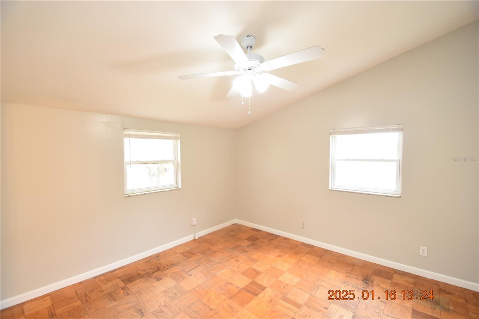 10110 ALAMBRA AVE, TAMPA, FL, 33619