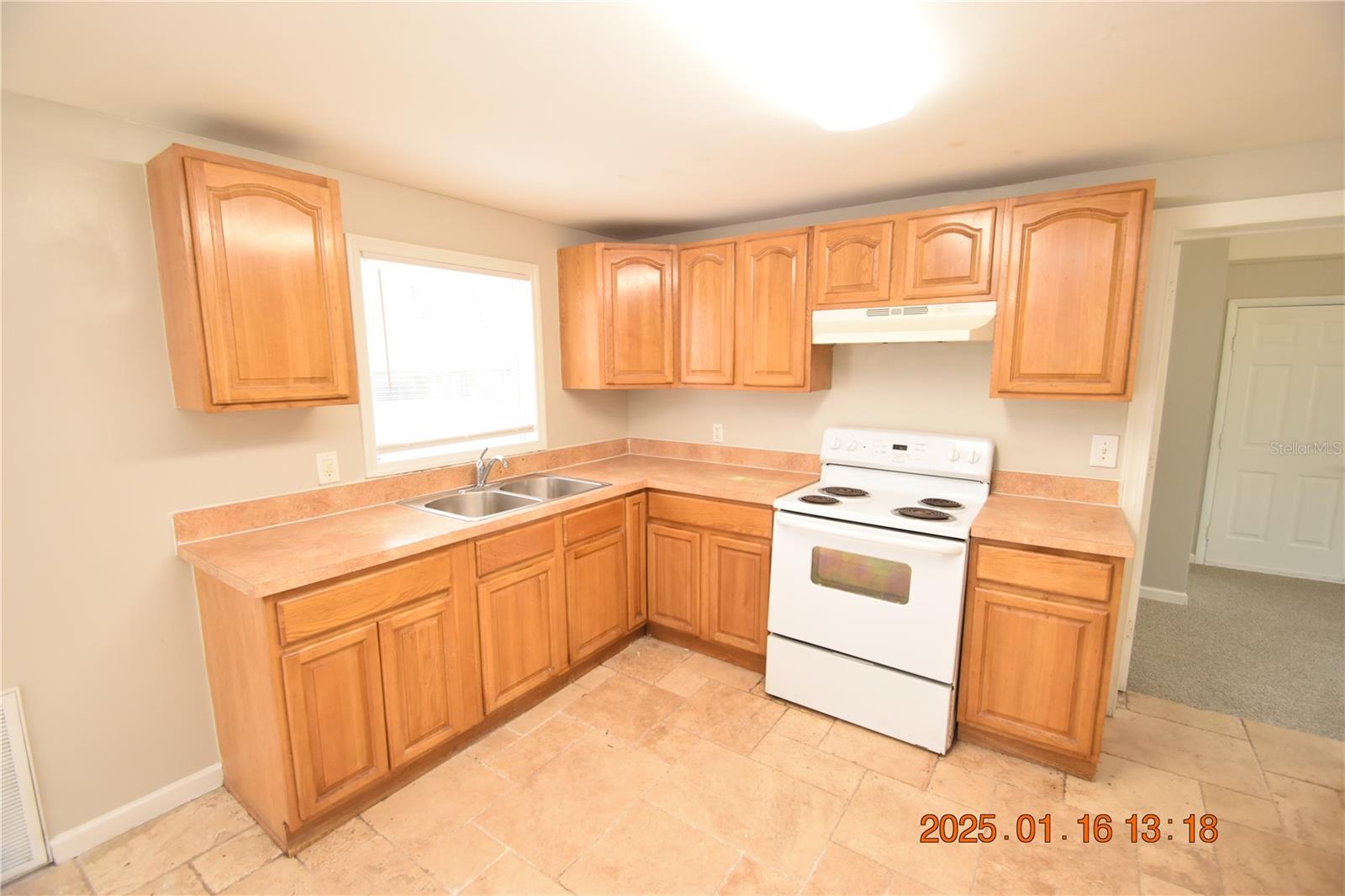 10110 ALAMBRA AVE, TAMPA, FL, 33619