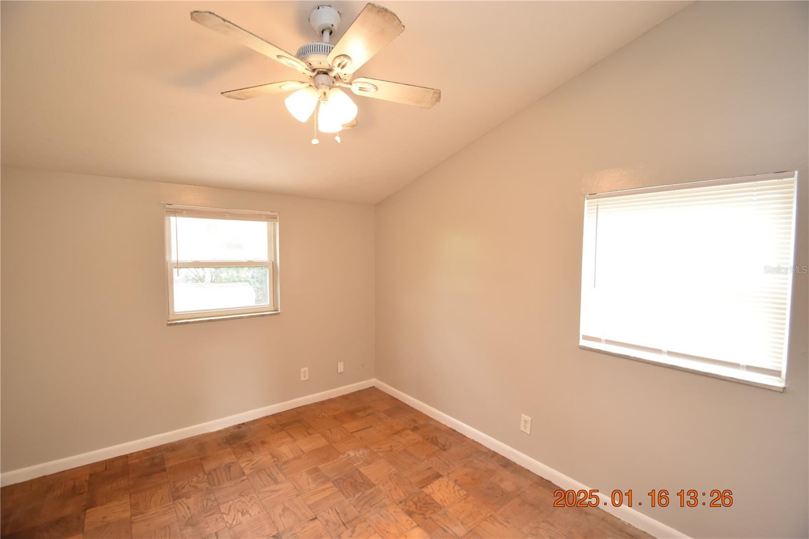 10110 ALAMBRA AVE, TAMPA, FL, 33619