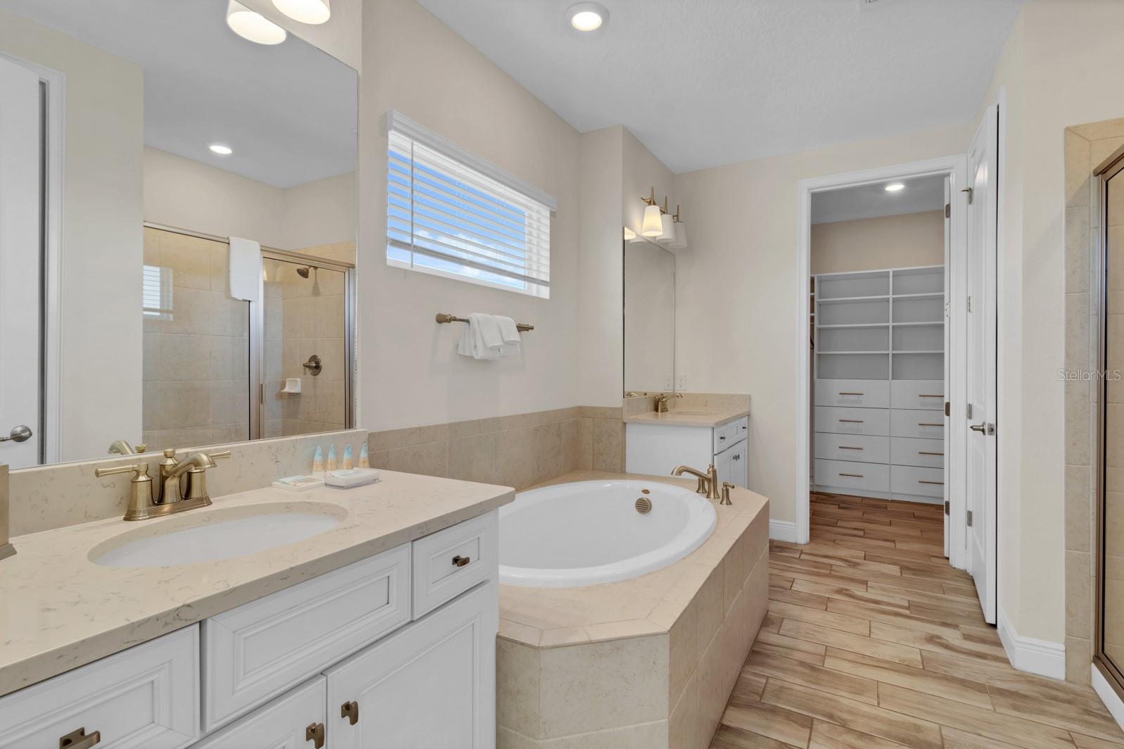 8153 SURF ST, KISSIMMEE, FL, 34747