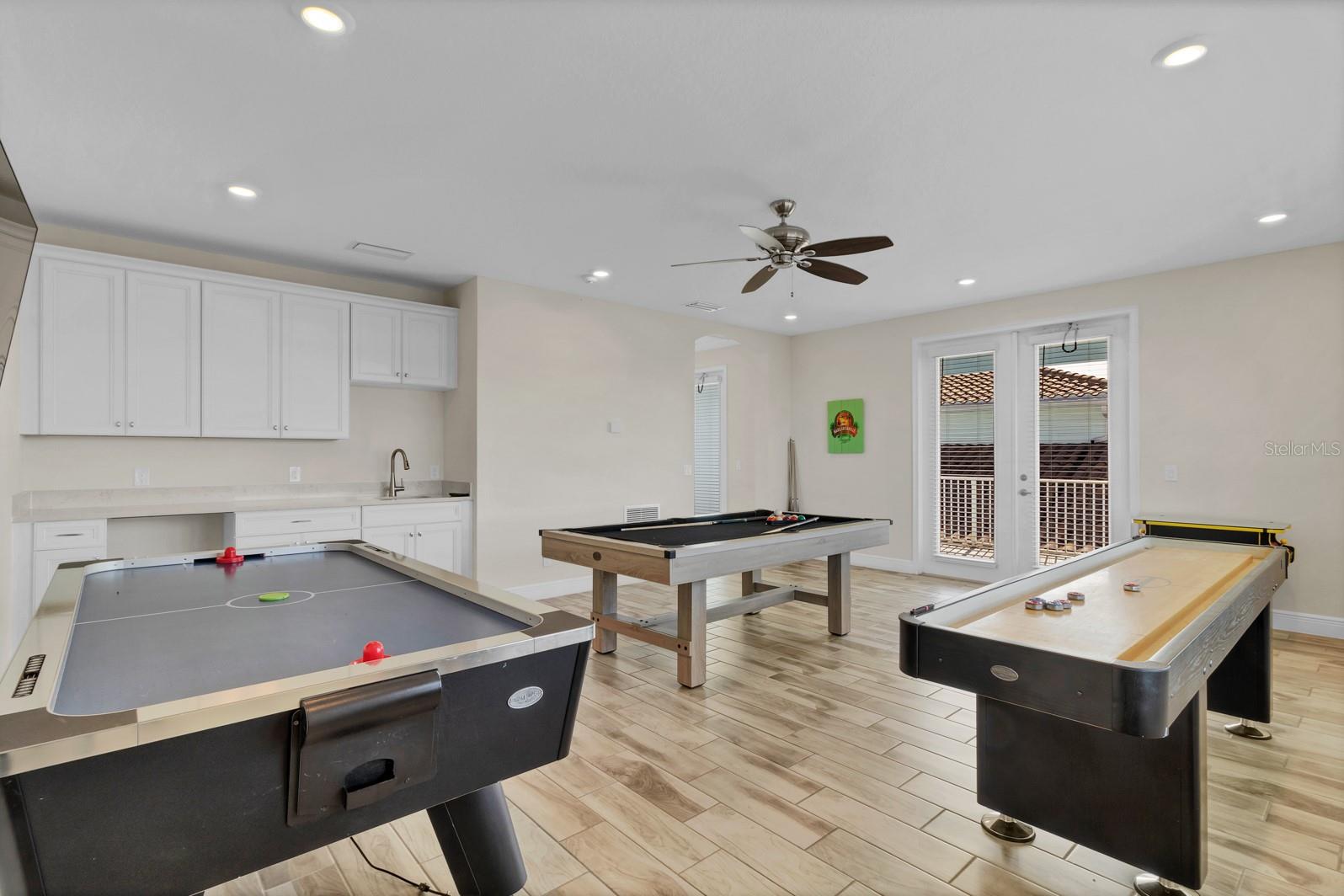 8153 SURF ST, KISSIMMEE, FL, 34747