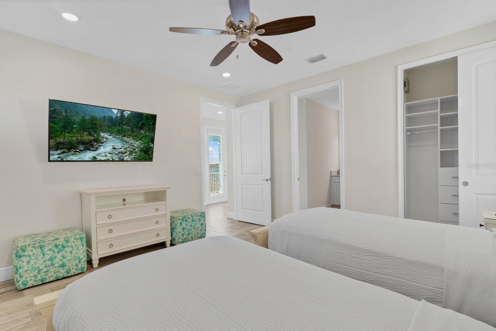 8153 SURF ST, KISSIMMEE, FL, 34747