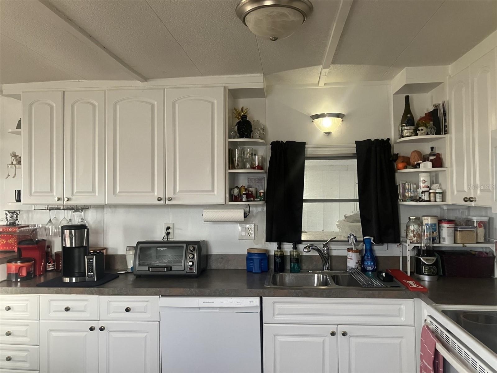 112 50TH AVENUE TER W, BRADENTON, FL, 34207