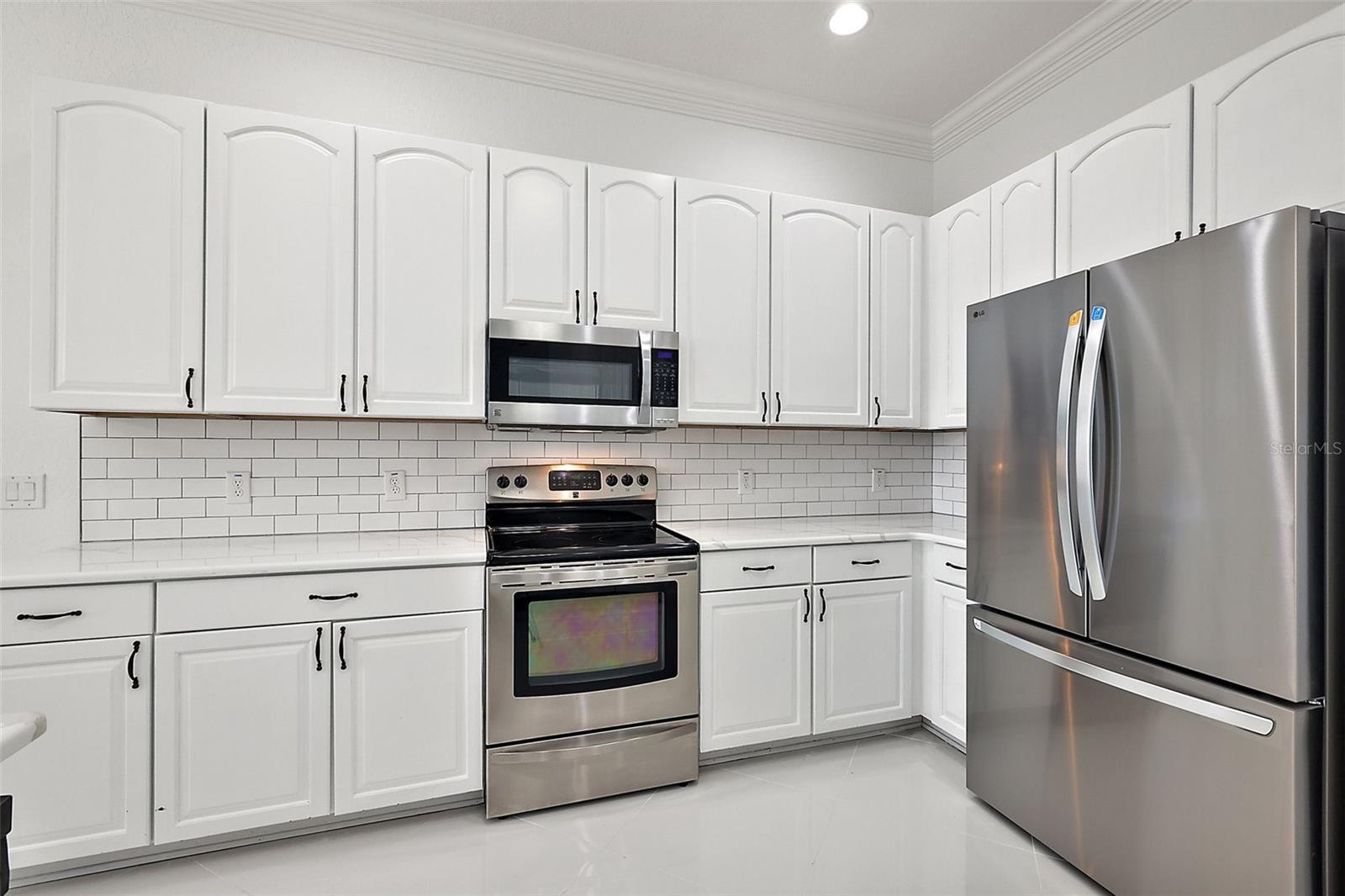 10173 LAKE MIONA WAY, OXFORD, FL, 34484