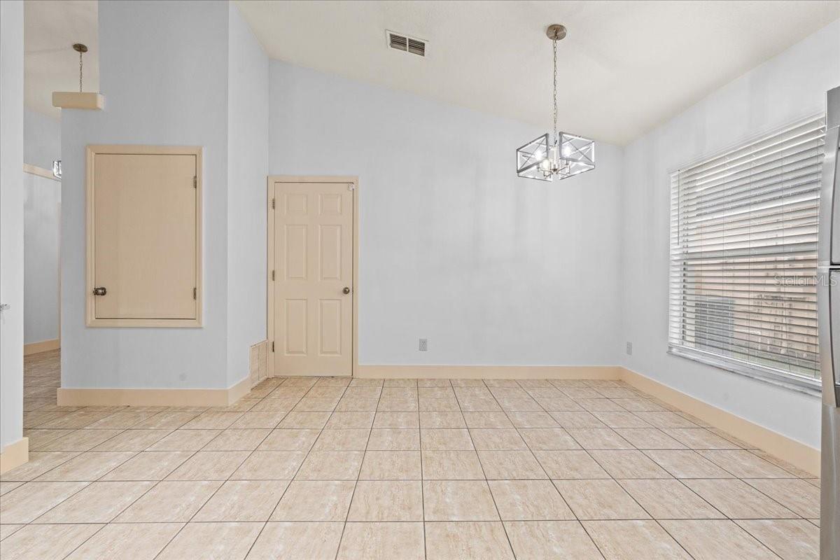 421 ROBIN RD, DAVENPORT, FL, 33896