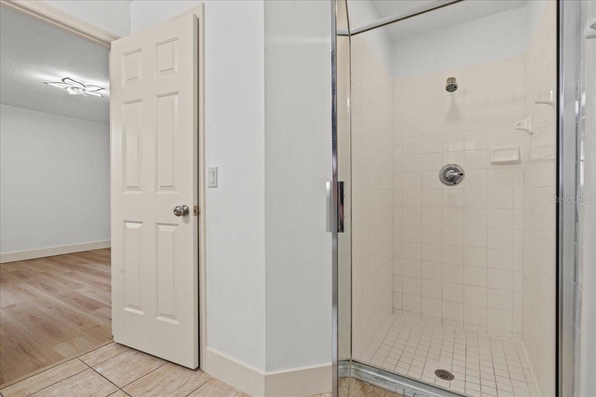 421 ROBIN RD, DAVENPORT, FL, 33896