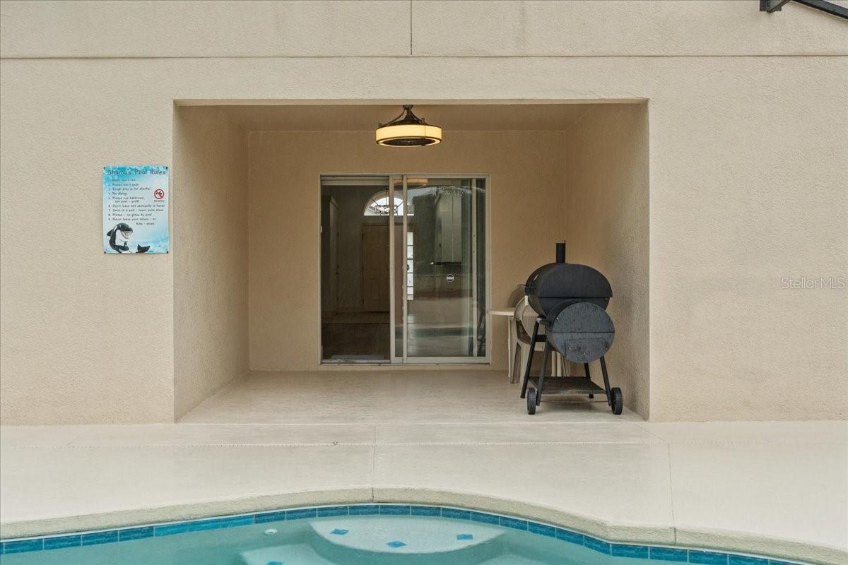 421 ROBIN RD, DAVENPORT, FL, 33896
