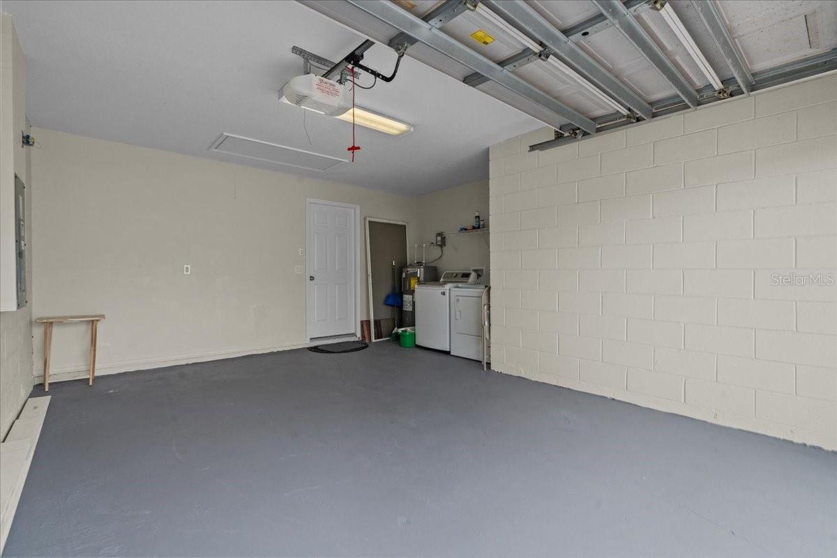 421 ROBIN RD, DAVENPORT, FL, 33896